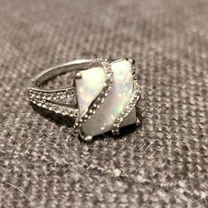 Opal ring